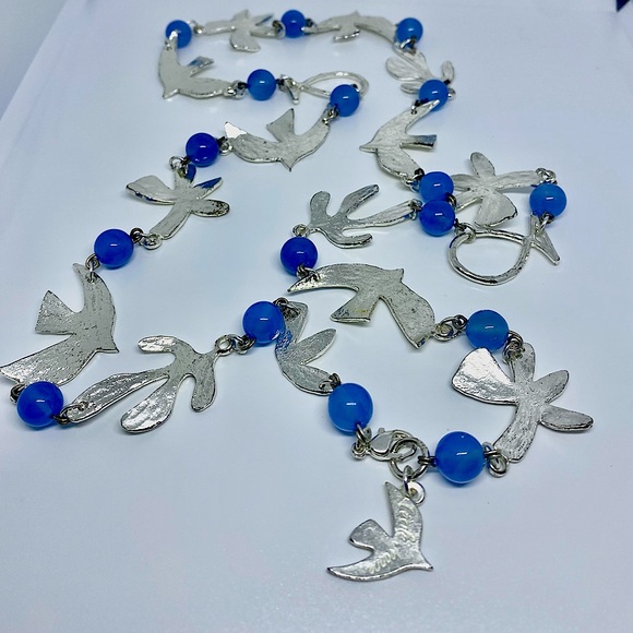 36” Cecile et Jeanne (Paris Designers) necklace. - Picture 1 of 3